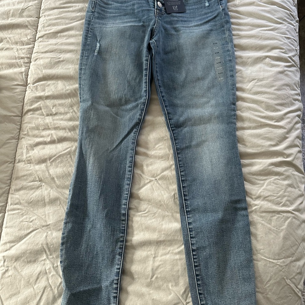 GAP High Rise Skinny Women's Blue Jeans ***NEW***